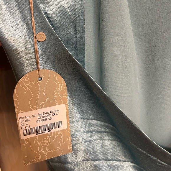 Meshki Davina Satin Long Sleeve Mini Dress - Powder Blue - Picture 5 of 8